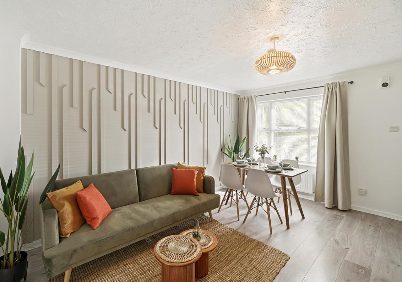East London House Near Tube With Parkingヴィラ エクステリア 写真